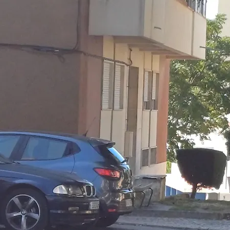 Casa de hóspedes Helder&joana Povoa de Santa Iria